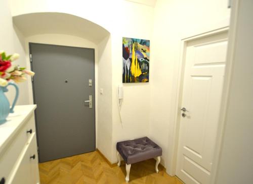 predaj-1-izb-byt-kosice-stare-mesto-hlavna-3