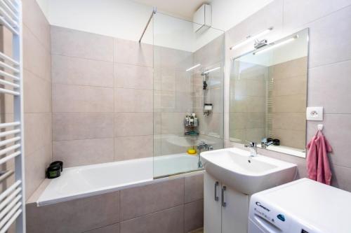 predaj-2-izb-byt-kosice-stare-mesto-kasarenske-namestie-mlynska-basta-10