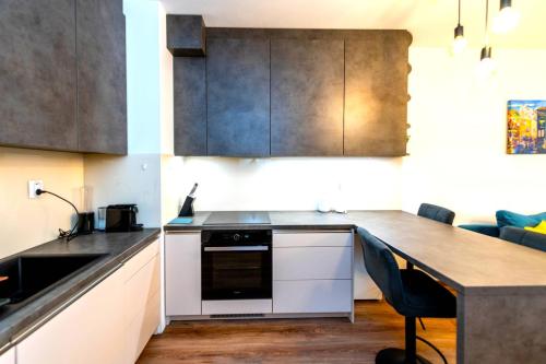 predaj-2-izb-byt-kosice-stare-mesto-kasarenske-namestie-mlynska-basta-6