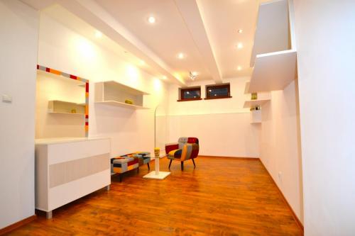 predaj-priestor-na-podnikanie-kosice-stare-mesto-tovarenska-1